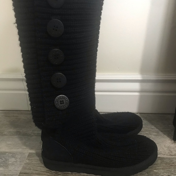 UGG Shoes - Black UGG Cardy Boot